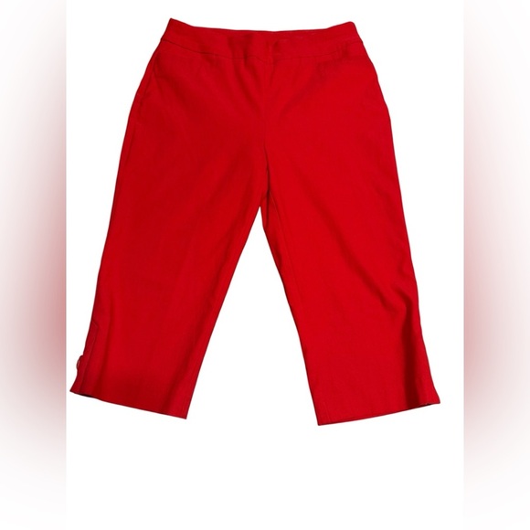 Chico's Red Stretch Capri - Picture 1 of 7